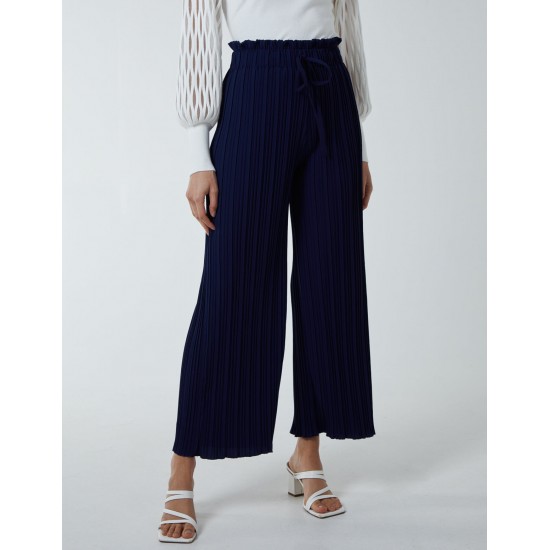 Wide Leg Pleated Trousers