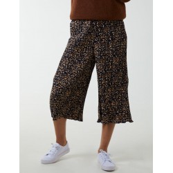 Animal Print Cropped Trousers